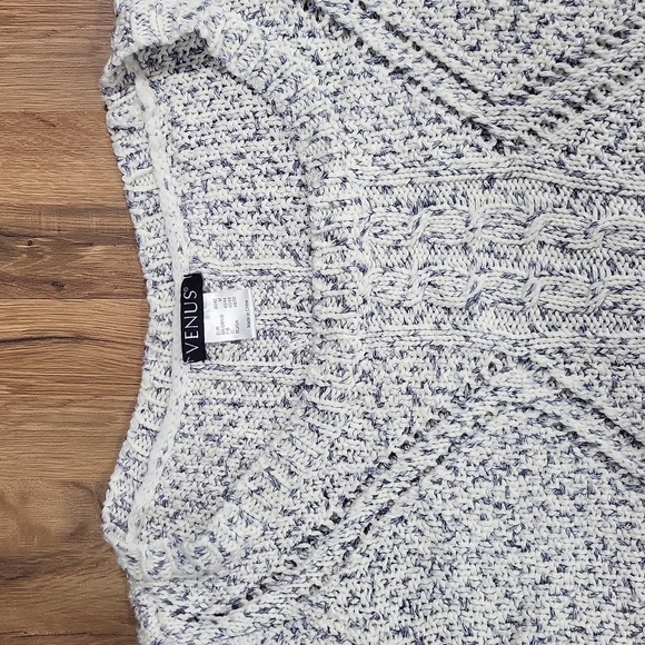 VENUS Blue White Boat Neck Open Weave Sweater - Picture 4 of 12